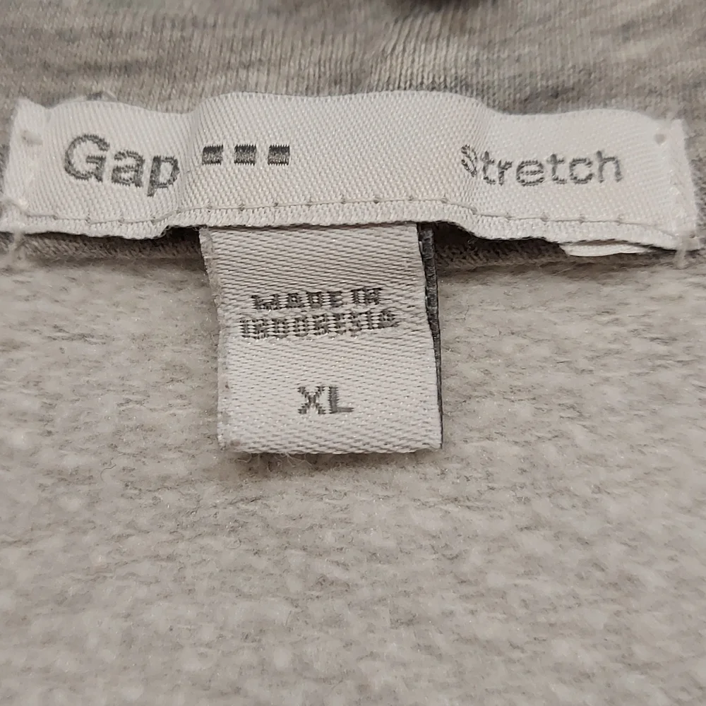 GAP Vintage Hoodie - Picture 4 of 4